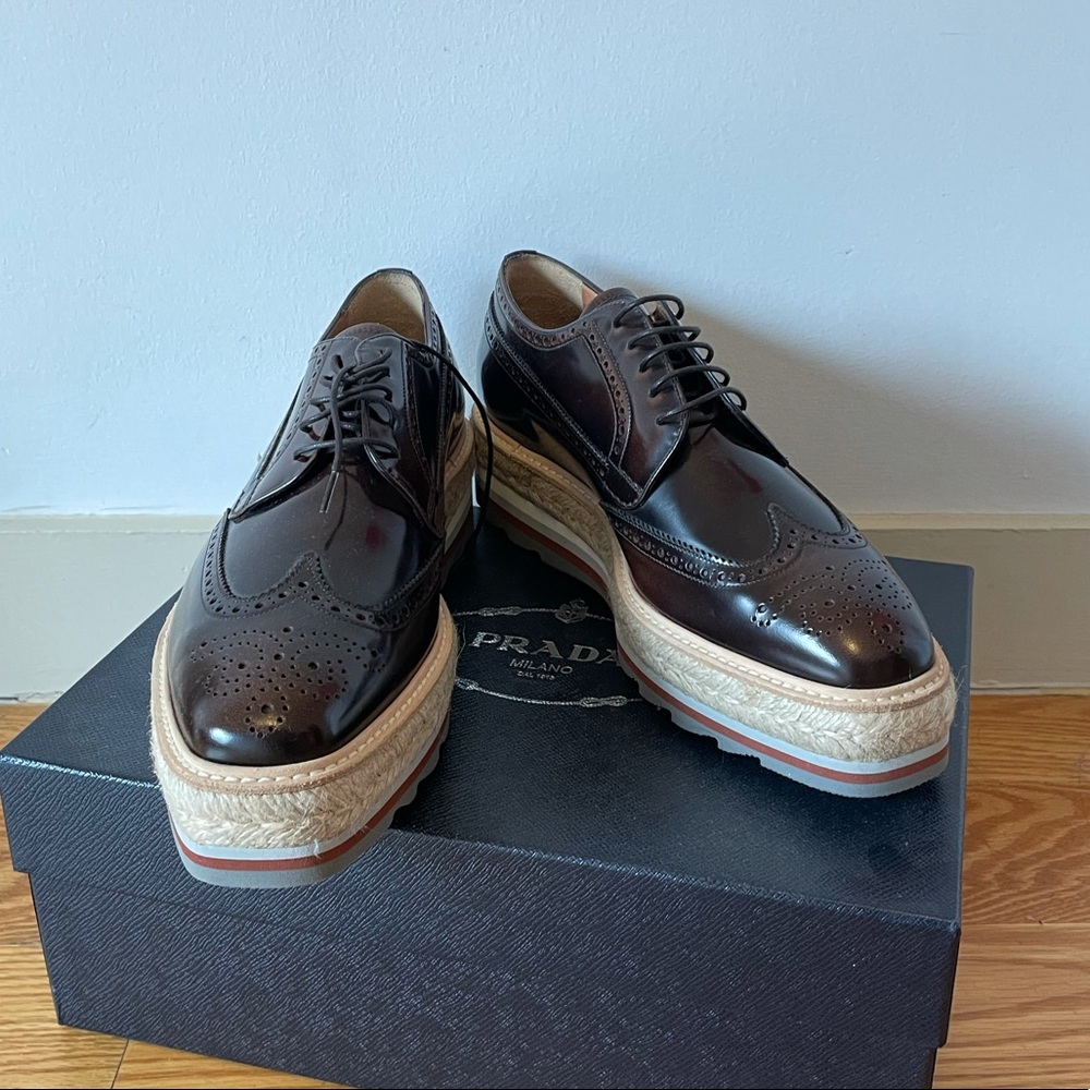 Brand new prada men lace up